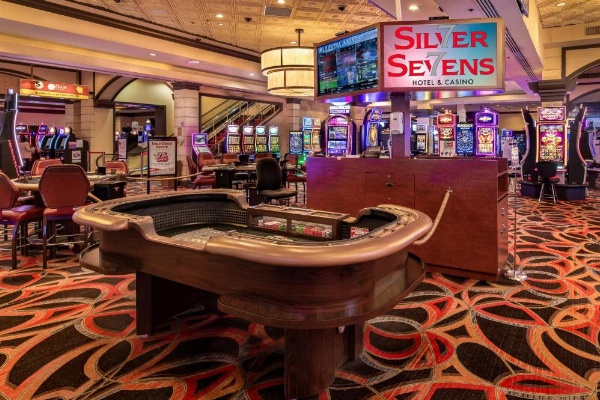 Silver Sevens Hotel & Casino image 20